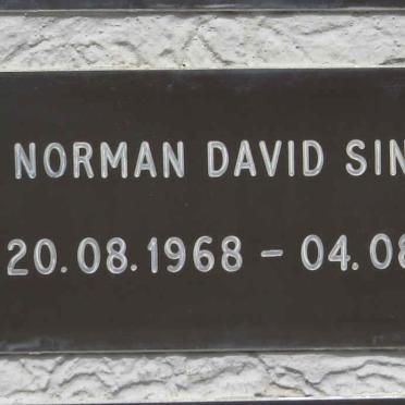 SINCLAIR Norman David 1968-2005