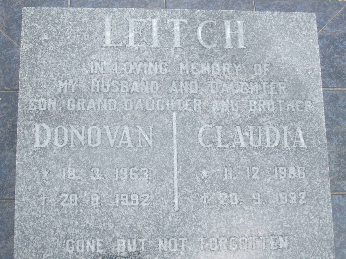 LEITCH Donovan 1963-1992 :: LEITCH Claudia 1986-1992