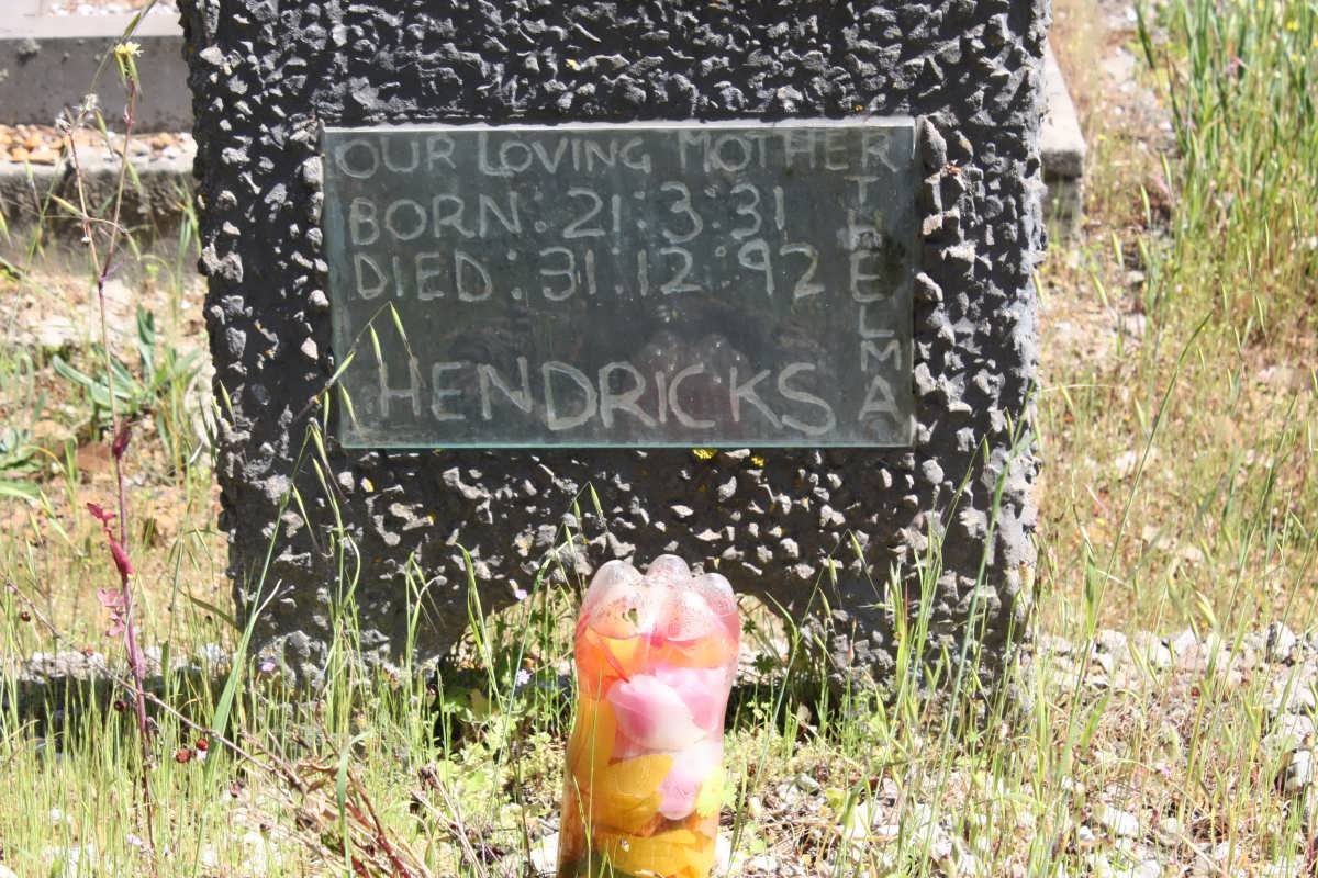 HENDRICKS Thelma 1931-1992
