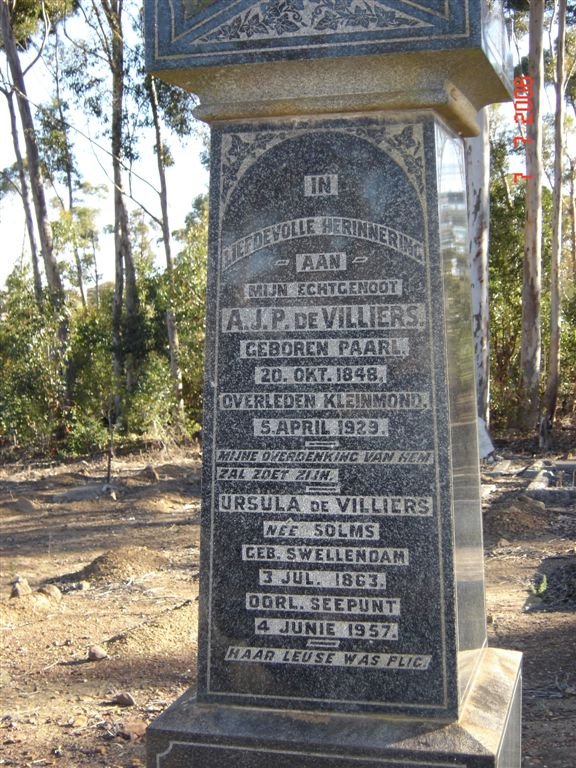 VILLIERS A.J.P., de 1848-1929 &amp; Ursula SOLMS nee SWELLENDAM 1863-1957