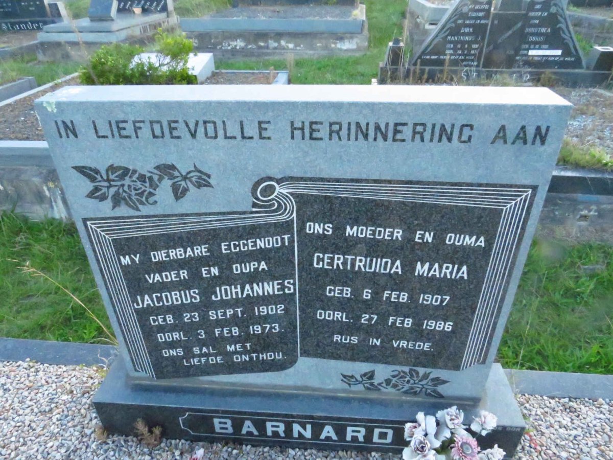 BARNARD Jacobus Johannes 1902-1973 & Gertruida Maria 1907-1986