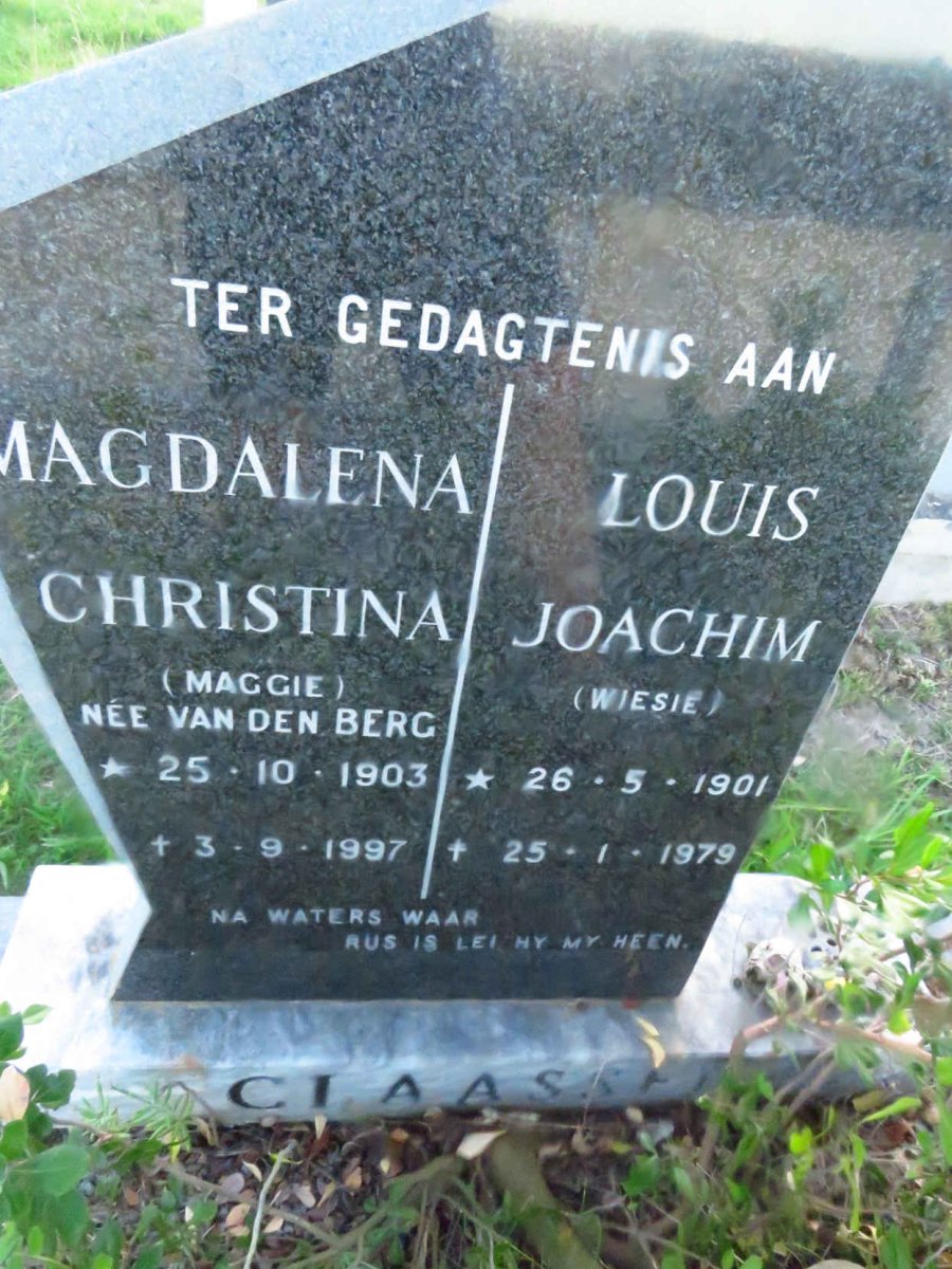 CLAASSEN Louis Joachim 1901-1979 & Magdalena Christina VAN DEN BERG 1903-1997