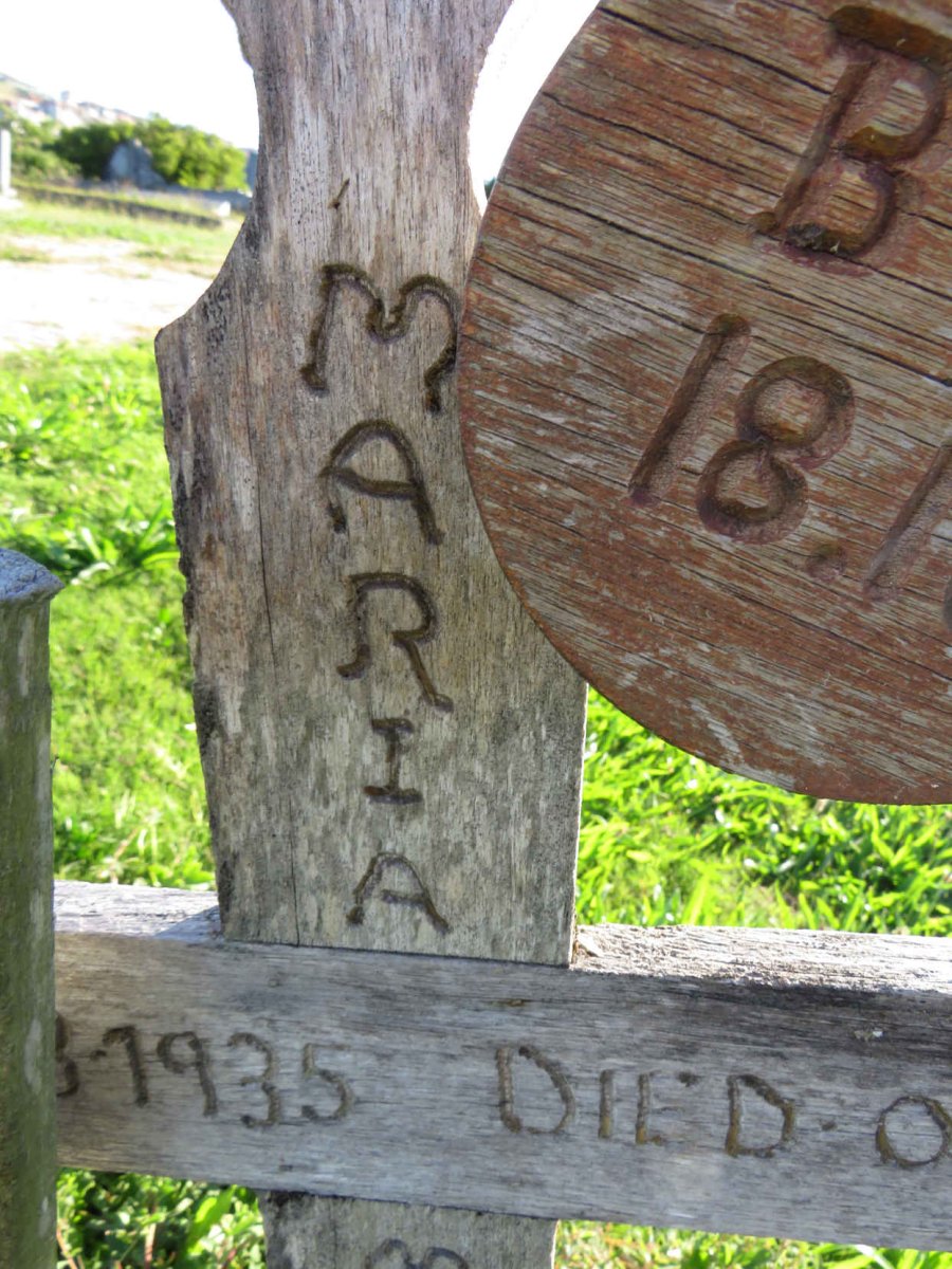MATTHEWS Nicholas 1932-2006 &amp; Maria 1935-2015