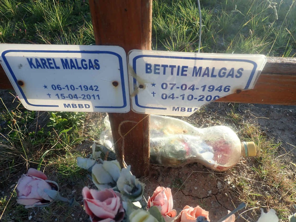 MALGAS Karel 1942-2011 &amp; Bettie 1946-20??