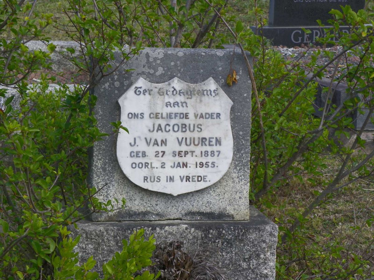 VUUREN Jacobus J., van 1887-1955
