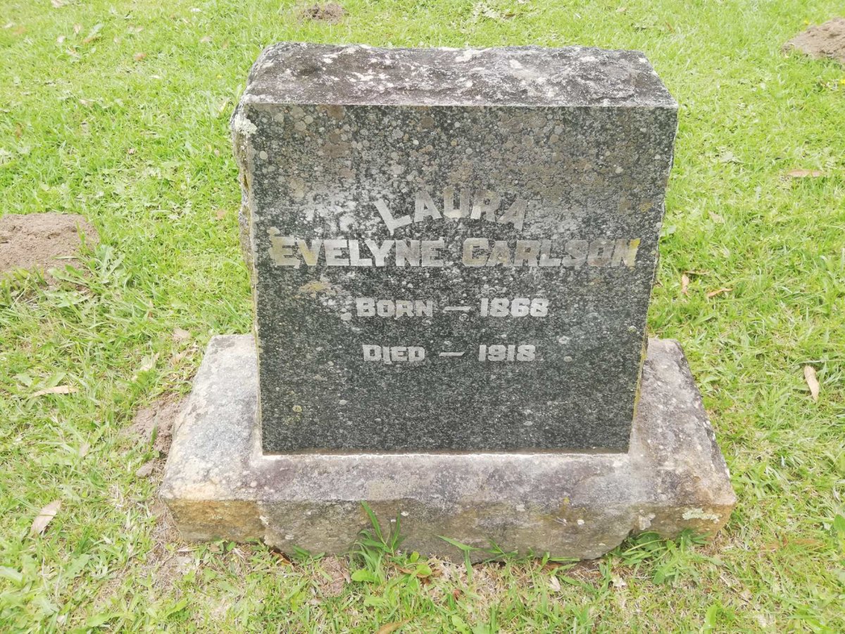 CARLSON Laura Evelyne 1868-1918