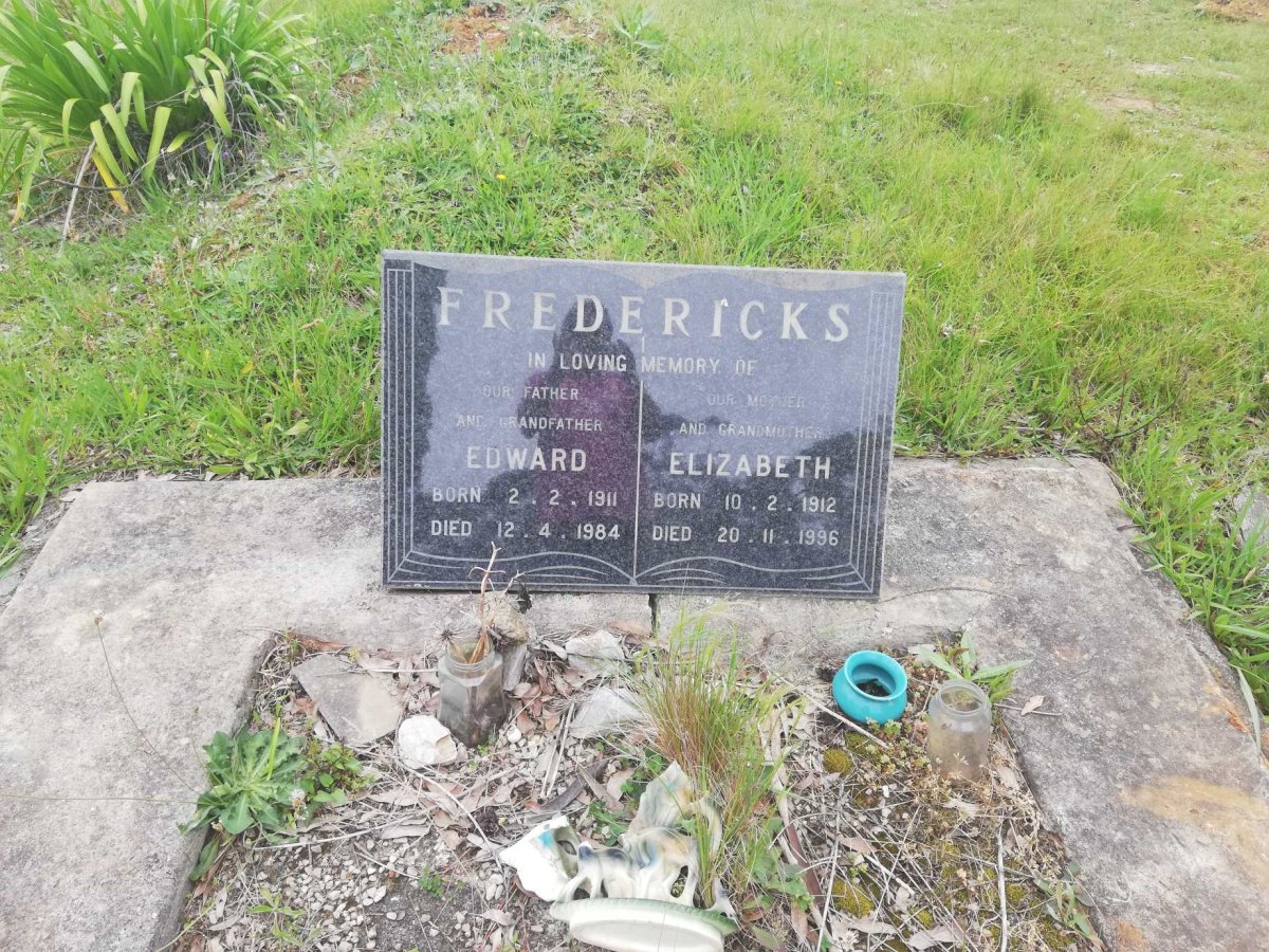 FREDERICKS Edward 1911-1984 &amp; Elizabeth 1912-1996
