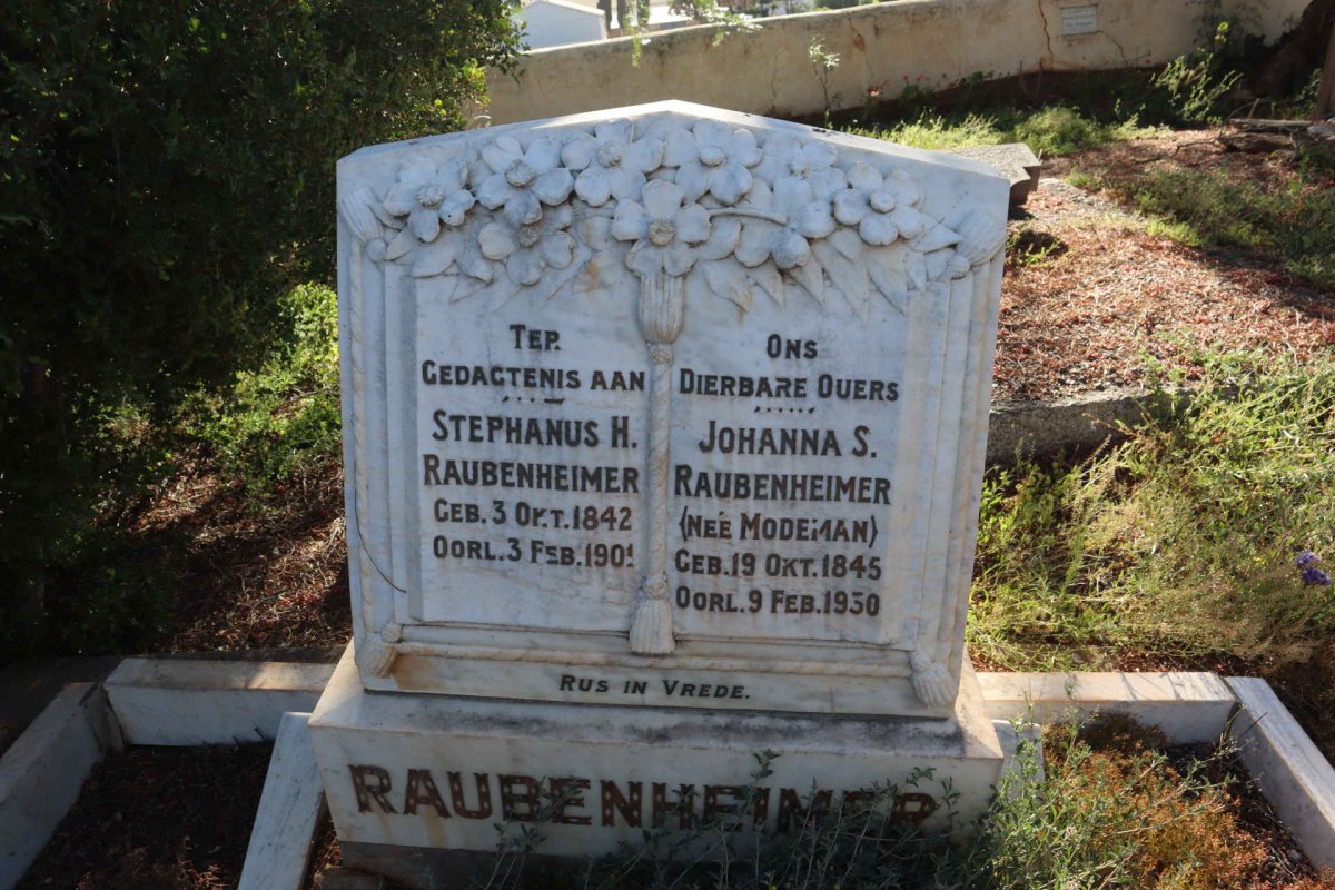 RAUBENHEIMER Stephanus H. 1842-1901 &amp; Johanna S. MODEMAN 1845-1930