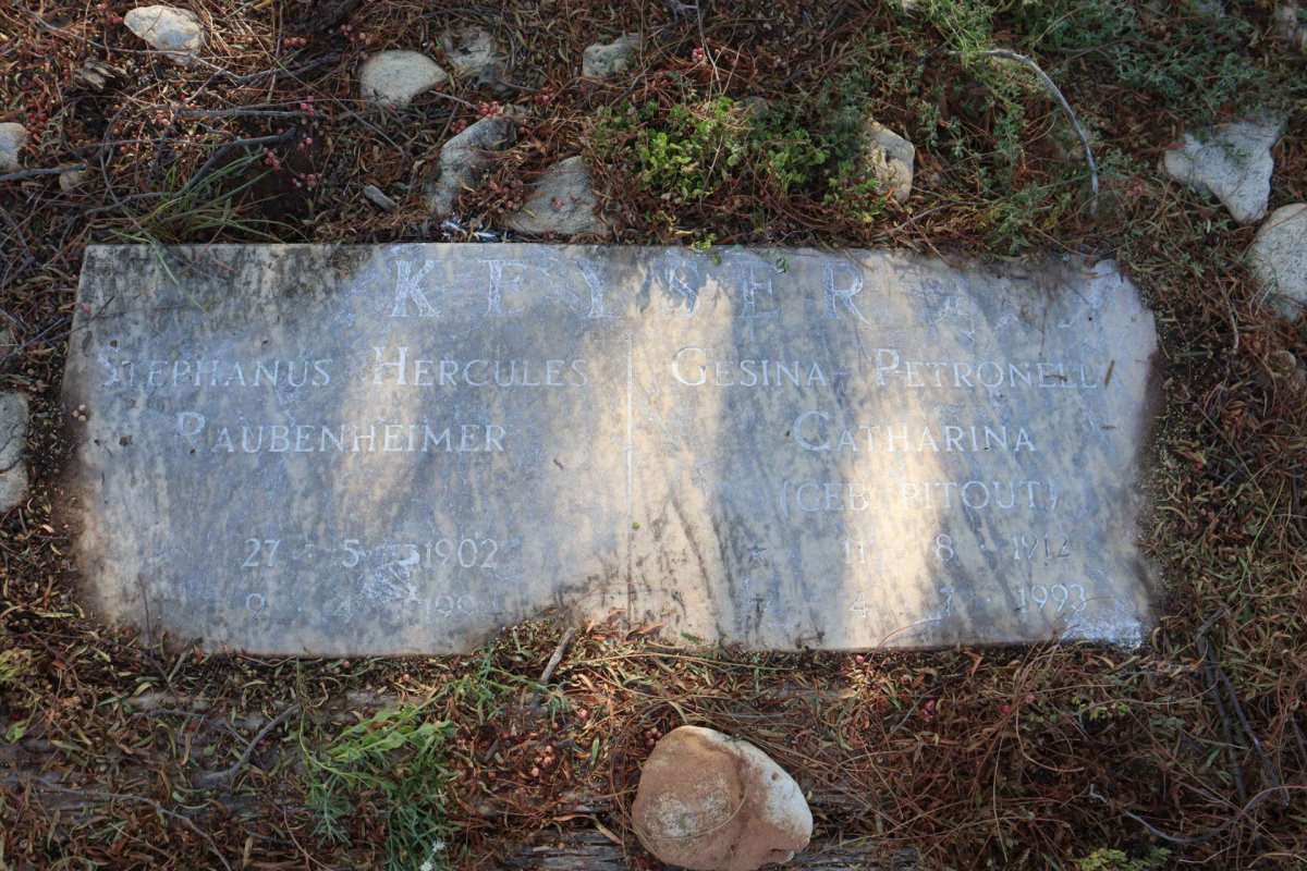 KEYSER Stephanus Hercules Raubenheimer 1902-1994 &amp; Gesina Petronella Catharina PITOUT 1912-1993