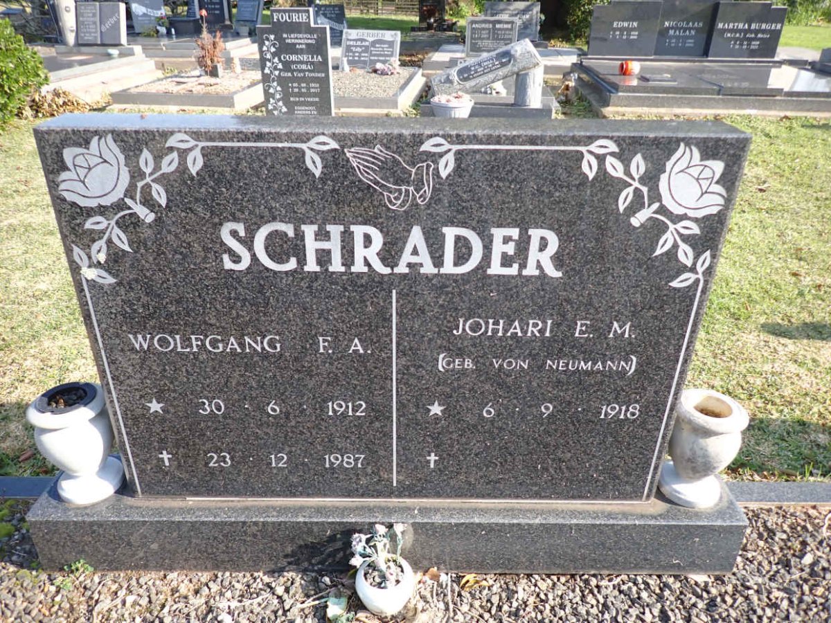 SCHRADER Wolfgang F.A. 1912-1987 & Johari E.M. VON NEUMAN 1918-