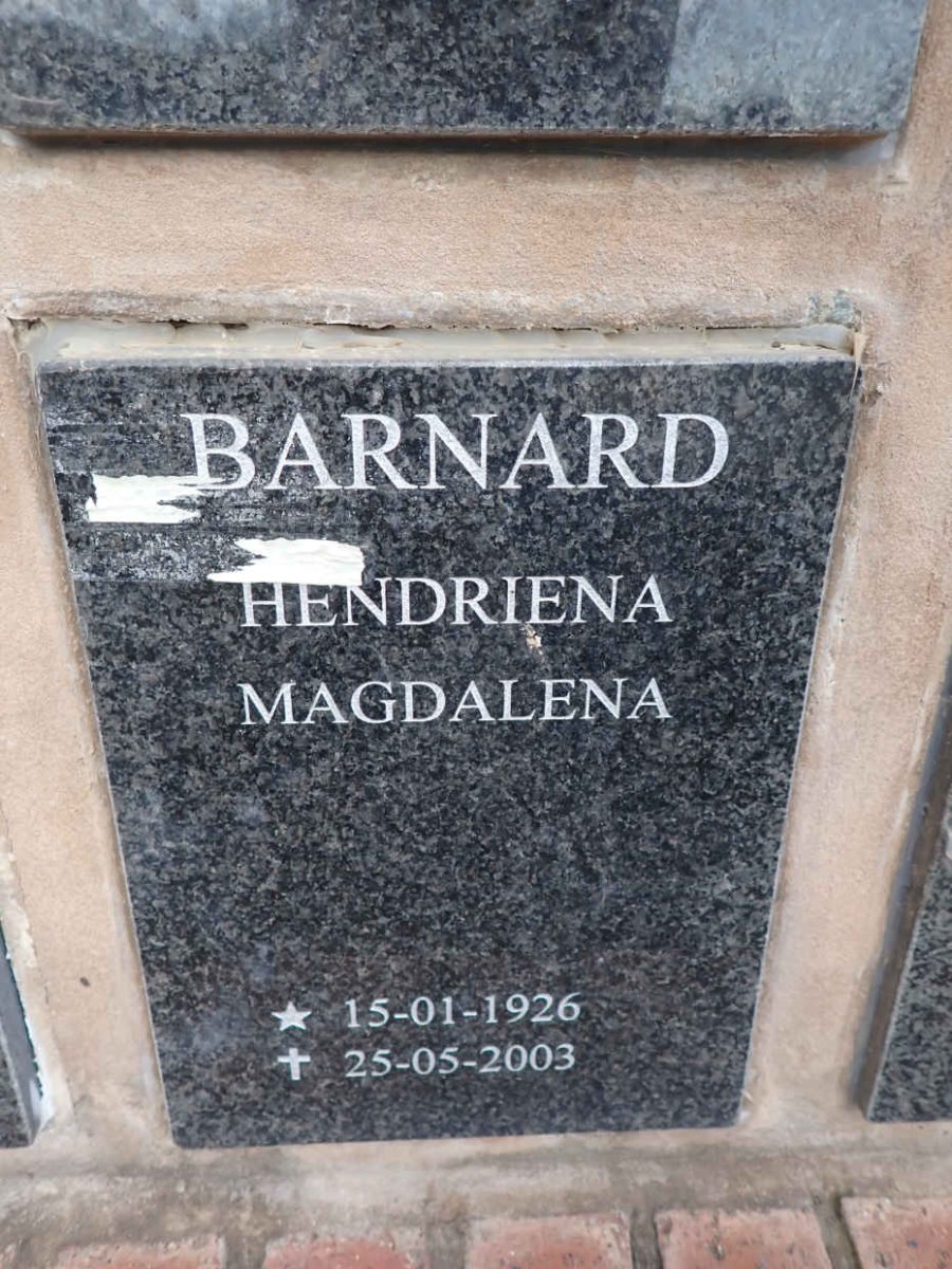 BARNARD Hendriena Magdalena 1926-2003