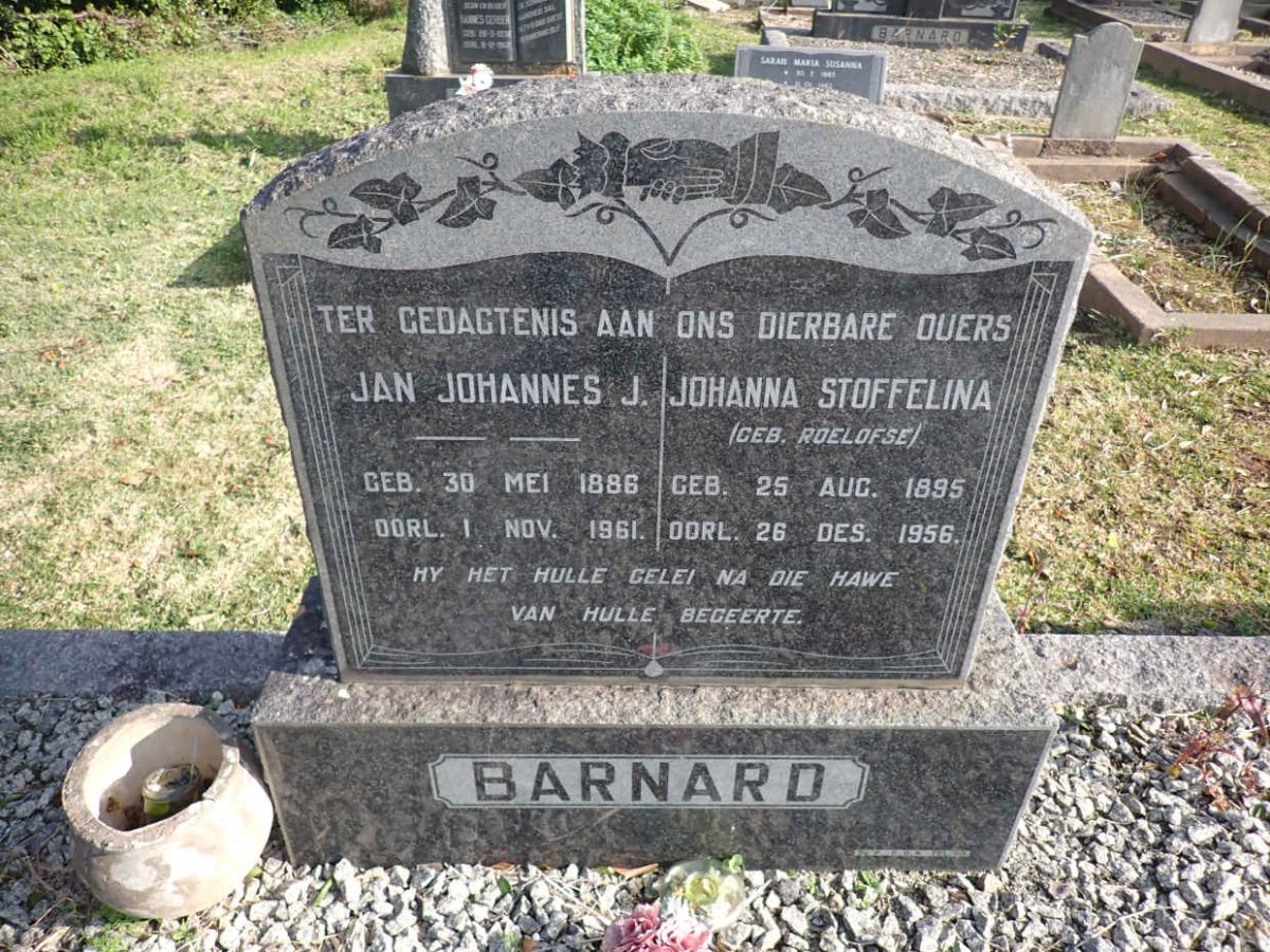 BARNARD Jan Johannes J. 1886-1961 & Johanna Stoffelina ROELOFSE 1895-1956