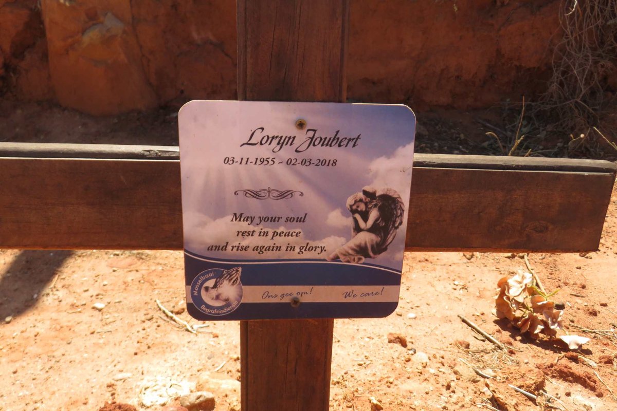 JOUBERT Loryn 1955-2018