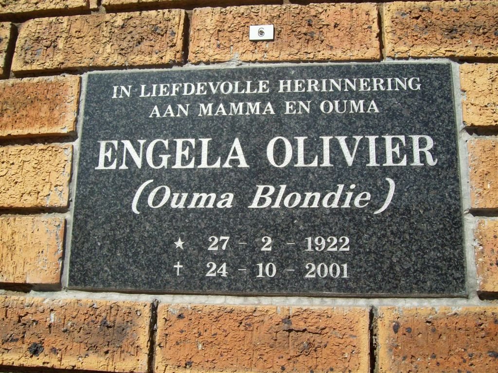 OLIVIER Engela 1922-2001
