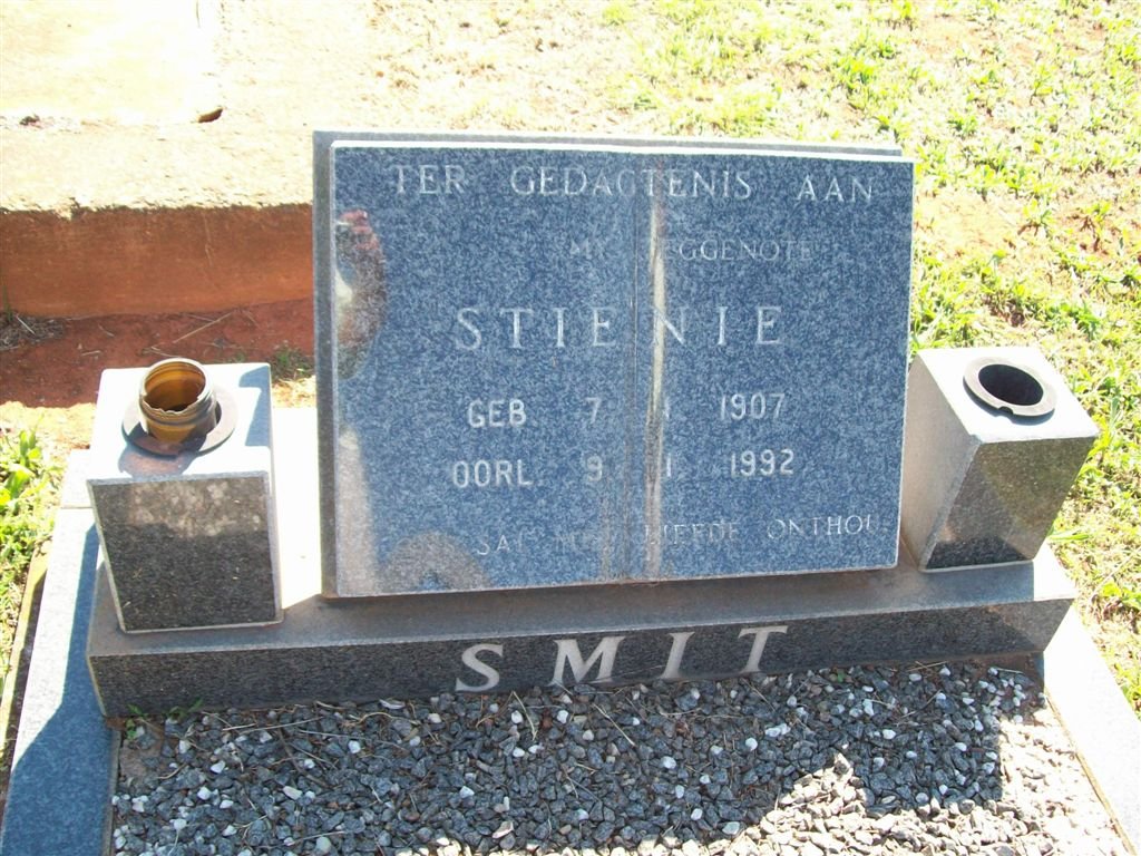 SMIT Stienie 1907-1992