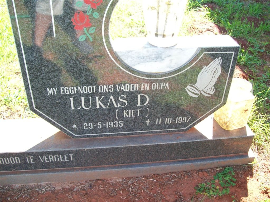 VUUREN Lukas D., Janse van 1935-1997 &amp; Elizabeth R. HALL 1937