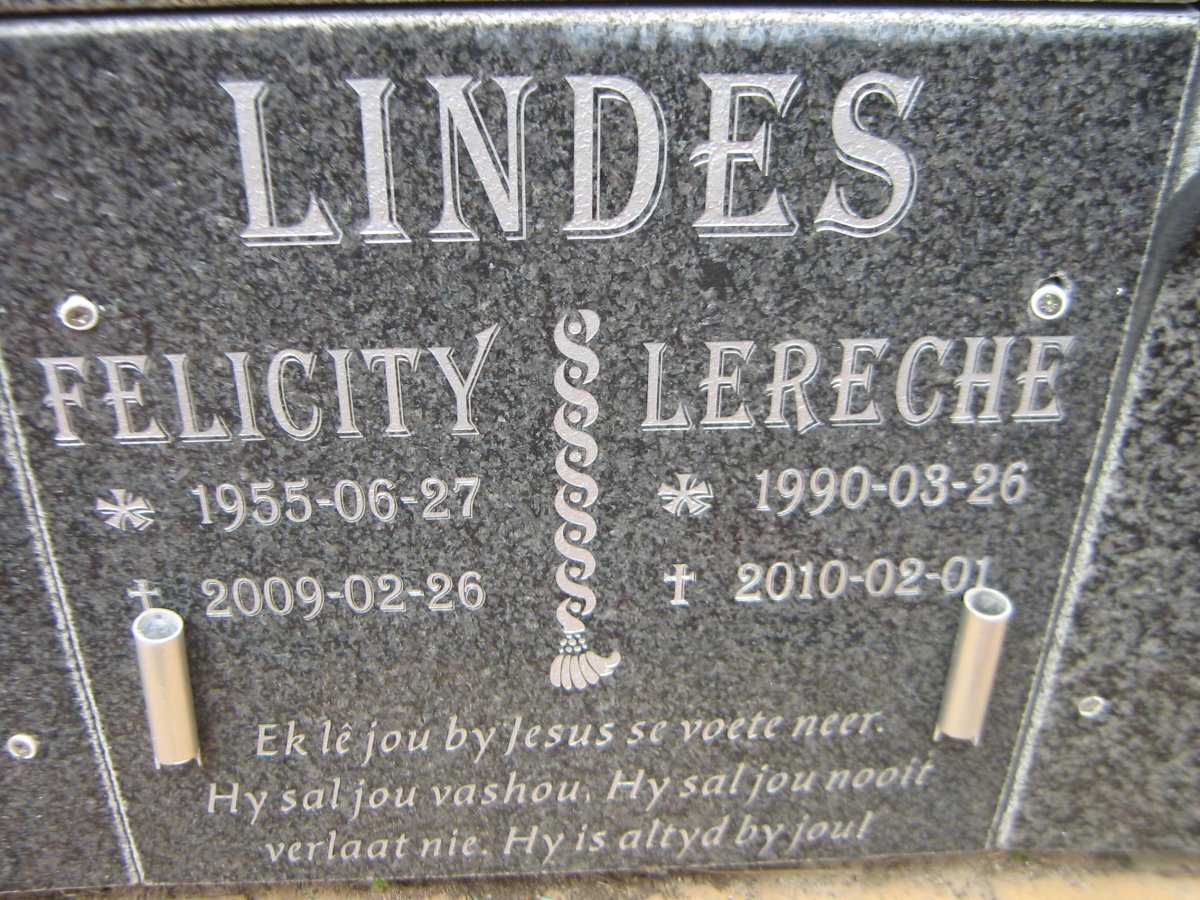 LINDES Felicity 1955-2009 :: LINDES Lereche 1990-2010