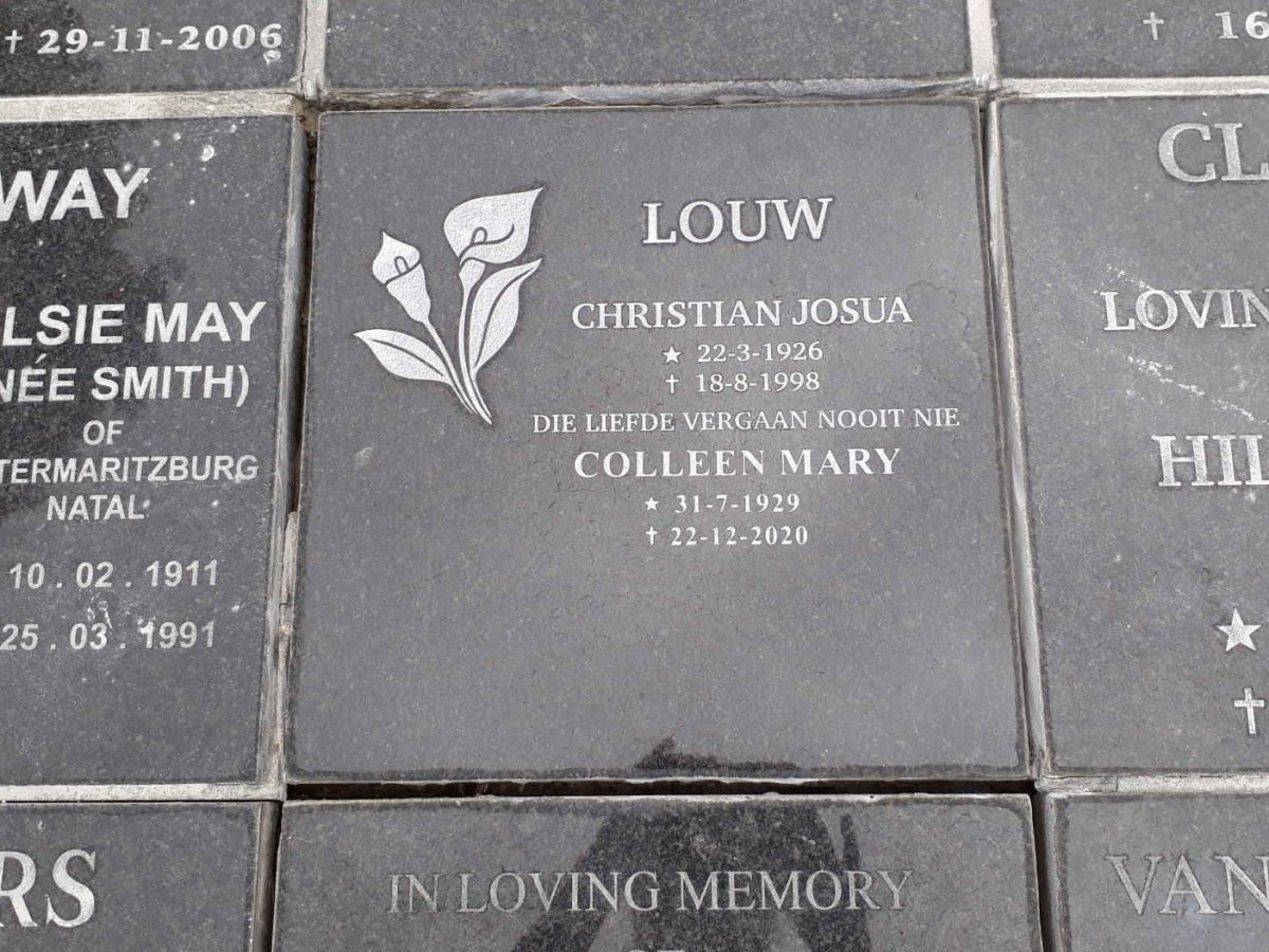 LOUW Christian Josua 1926-1998 &amp; Colleen Mary 1929-2020
