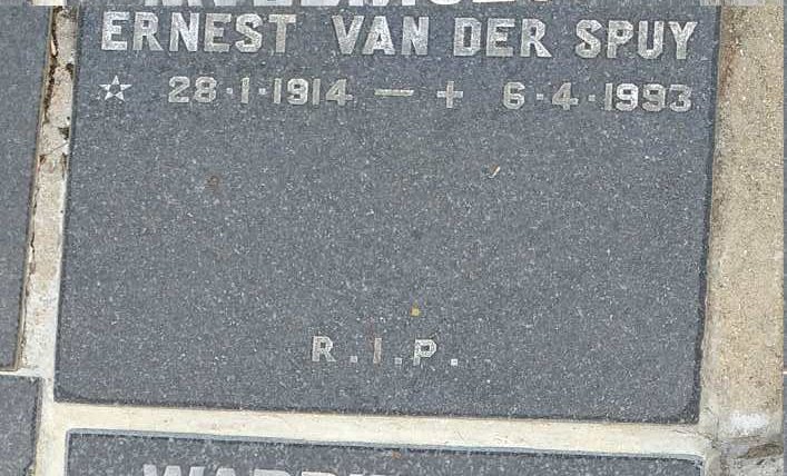 SPUY Ernest, van der 1914-1993