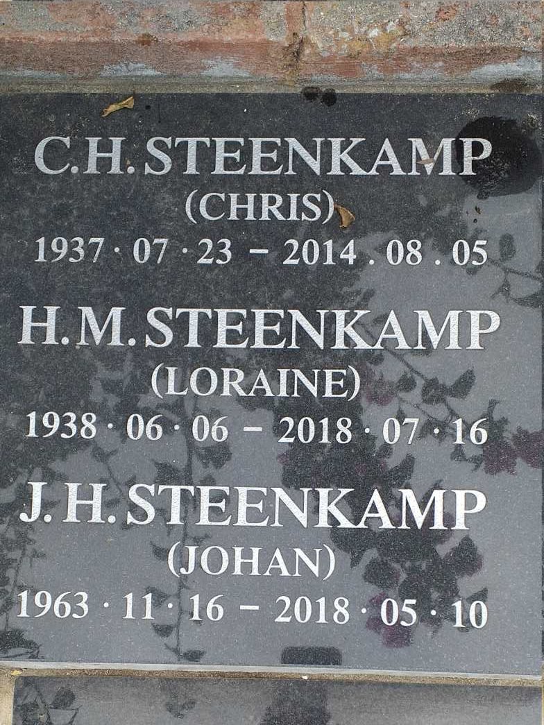 STEENKAMP C.H. 1937-2014 &amp; H.M. 1938-2018 :: STEENKAMP J.H. 1963-2018