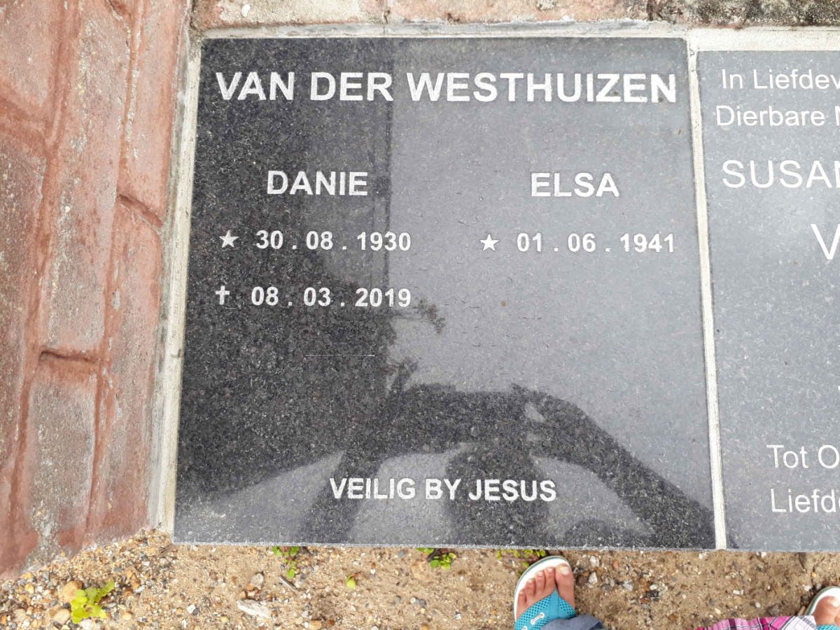 WESTHUIZEN Danie, van der 1930-2019 &amp; Elsa 1941-