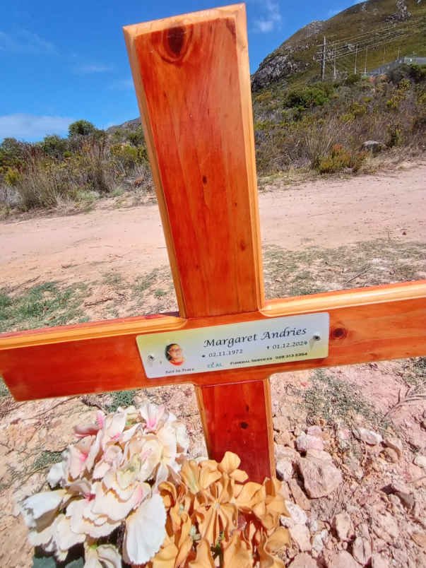 ANDRIES Margaret 1972-2024