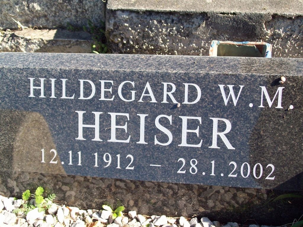 HEISER Hildegard W.M. 1912-2002