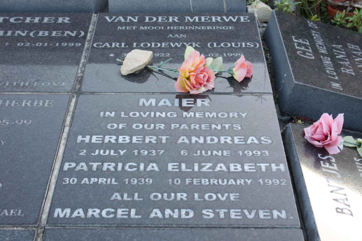 MAIER Herbert Andreas 1937-1993 &amp; Patricia Elizabeth 1939-1992