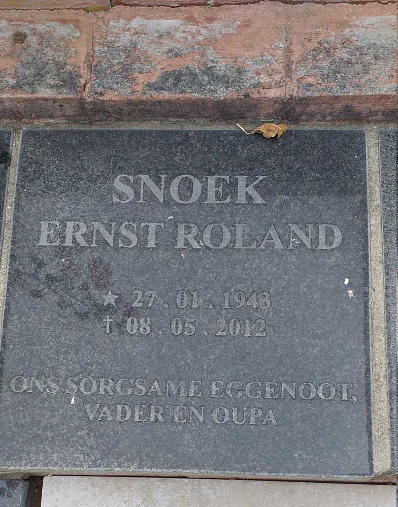 SNOEK Ernst Roland 1943-2012