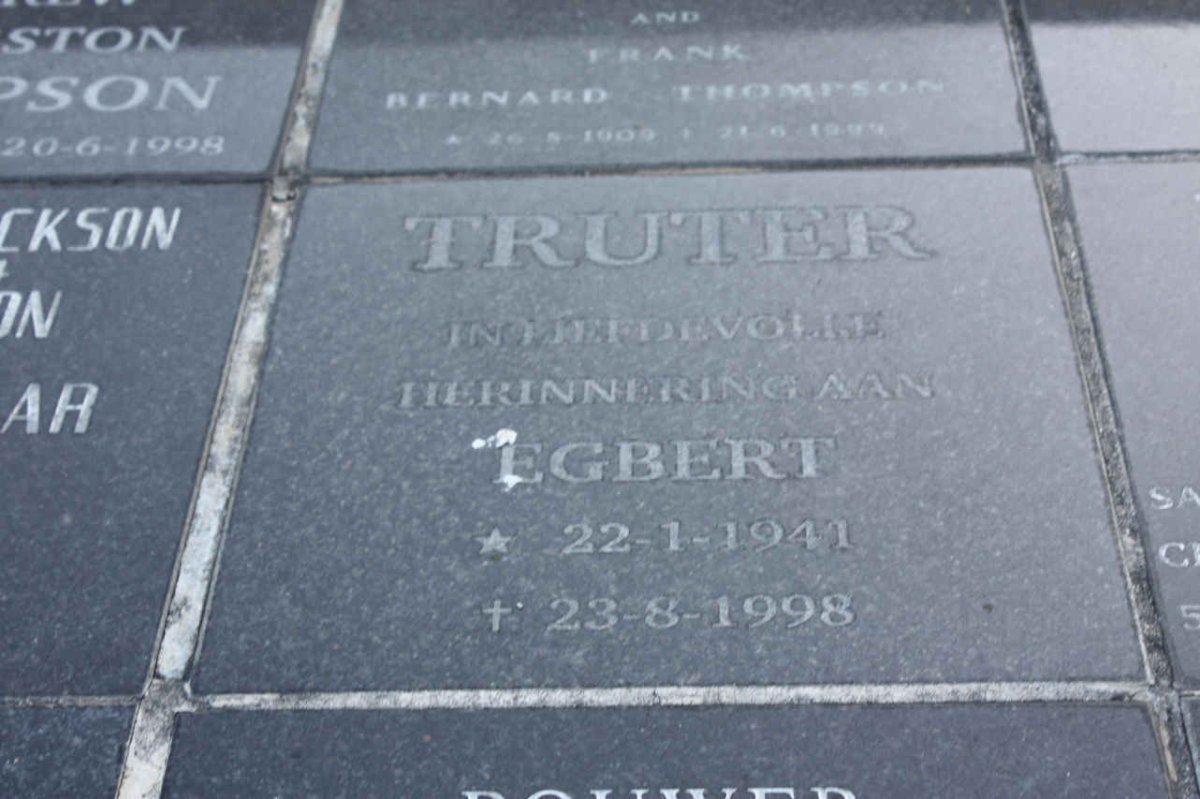 TRUTER Egbert 1941-1998