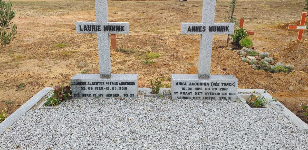 MUNNIK Lourens Albertus Petrus Anderson 1925-2016 &amp; Anna Jacomina TURCK 1925-2016
