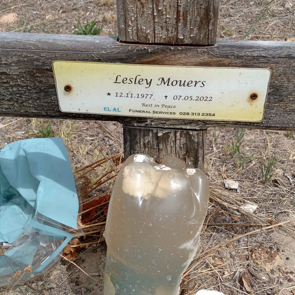 MOUERS Lesley 1977-2022