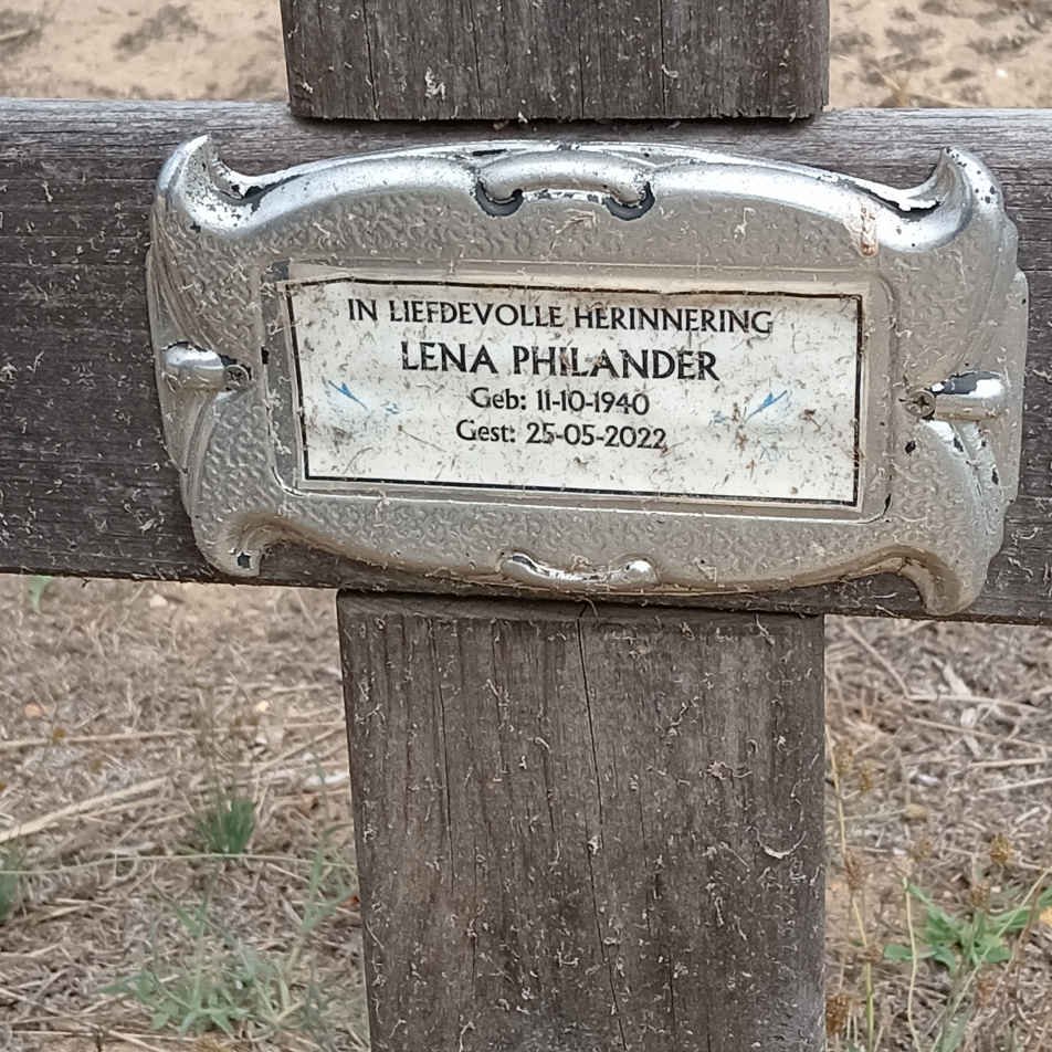 PHILANDER Lena 1940-2022
