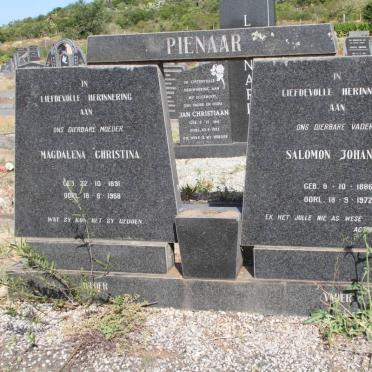 PIENAAR Salomon Johannes 1886-1972 &amp; Magdalena Christina 1891-1968