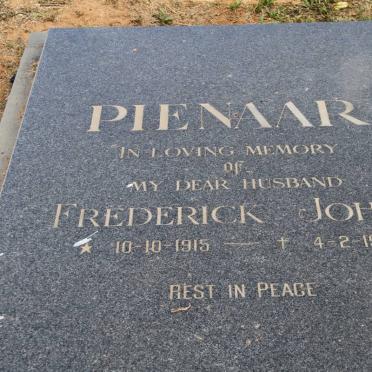 PIENAAR Frederick Johan 1915-1992