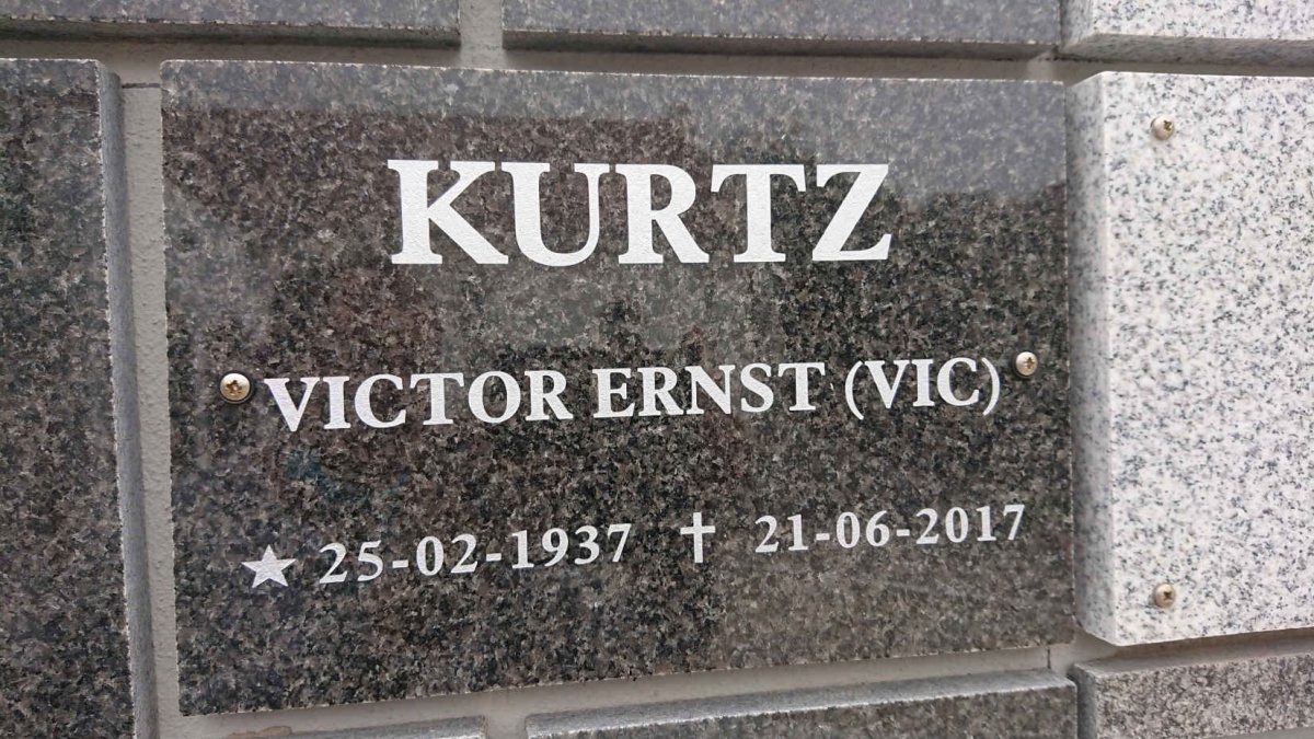 KURTZ Victor Ernst 1937-2017