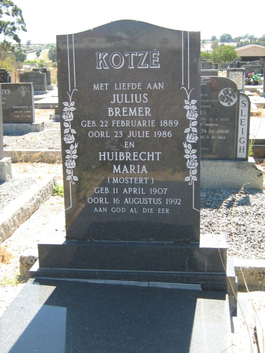 KOTZÉ Julius Bremer 1889-1986 &amp; Huibrecht Maria MOSTERT 1907-1992