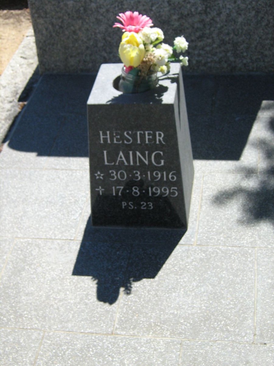 LAING Hester 1916-1995