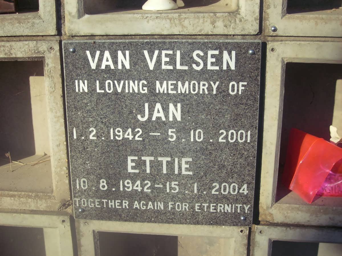 VELSEN Jan 1942-2001, van &amp; Ettie 1942-2004