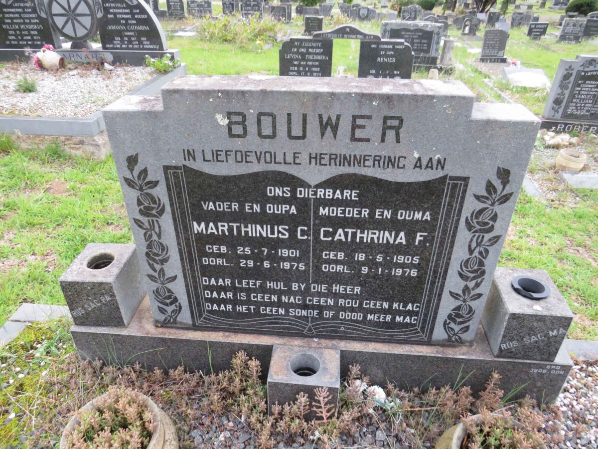 BOUWER Marthinus C. 1901-1975 & Cathrina F. 1905-1976
