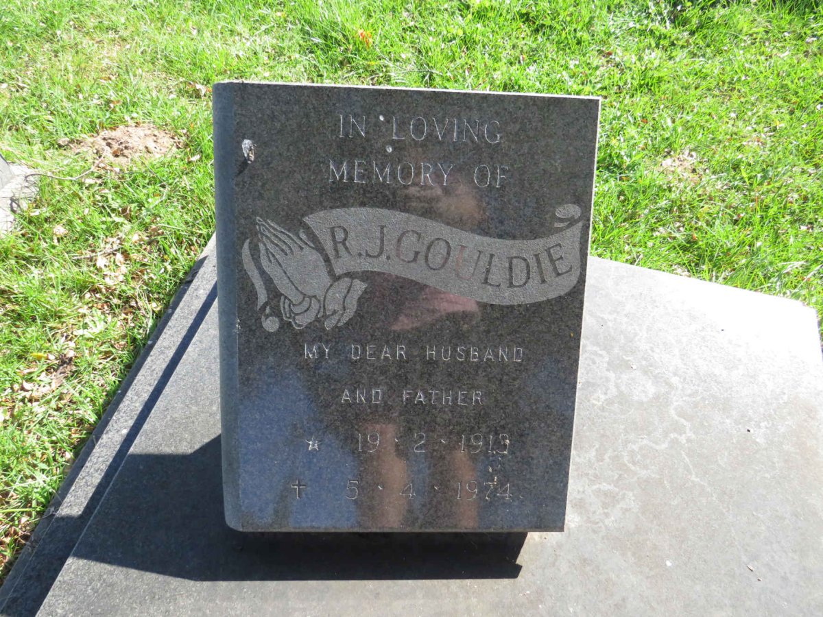 GOULDIE R.J. 1913-1974