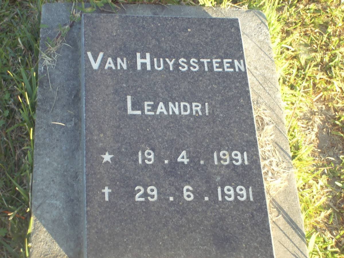 HUYSSTEEN Leandri, van 1991-1991