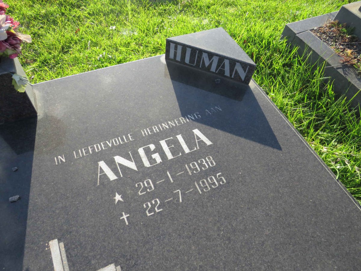 HUMAN Angela 1938-1995