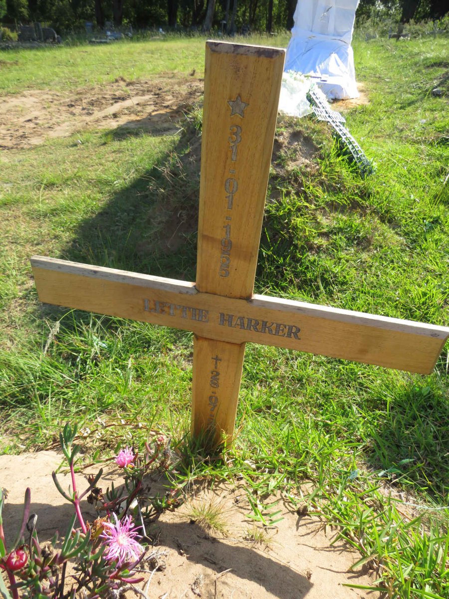 HARKER Lettie 1955-2022