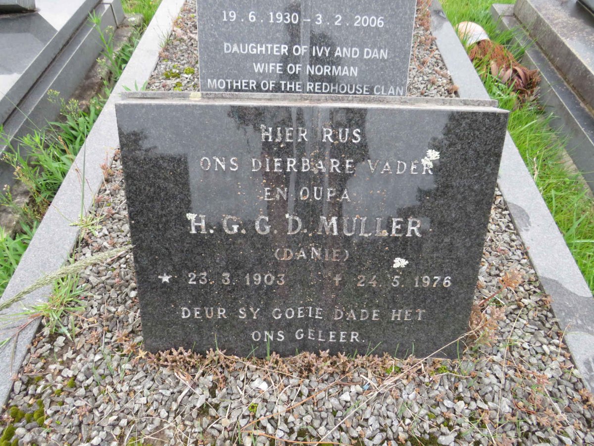MULLER H.G.G.D. 1903-1976 & Ivy Eugenie 1904-1976 :: WITHERS Mercia Adeline 1930-2006 _3