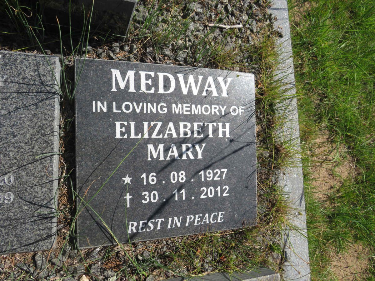 MEDWAY Ian 1920-1999 &amp; Elizabeth Mary 1927-2012