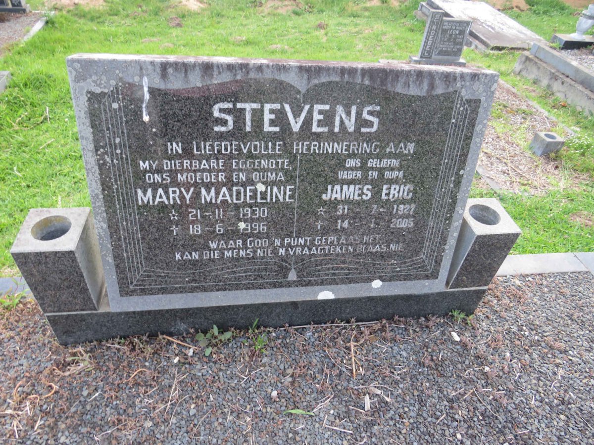 STEVENS James Eric 1927-2005 & Mary Madeline 1930-1996