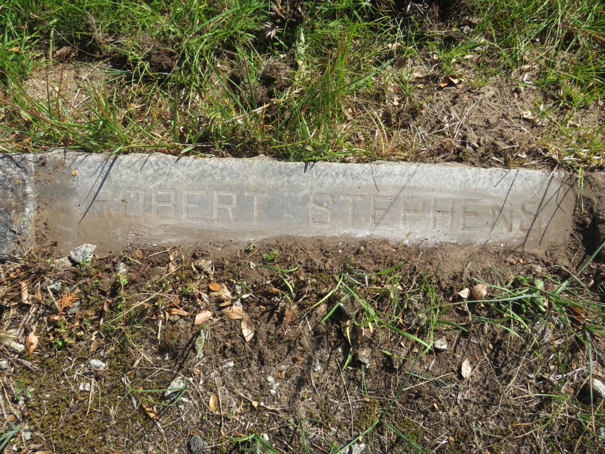 STEPHENS Robert