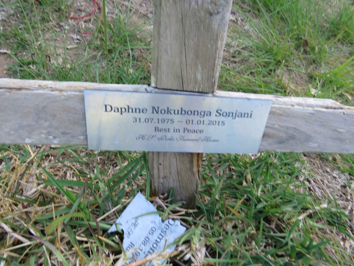 SONJANI Daphne Nokubonga 1975-2015