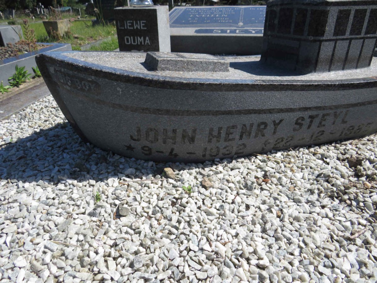 STEYL Jannie 1905-1981 &amp; Eveleen 1908-1974 :: STEYL John Henry 1932-1985 :: STEYL Joyce 1931-2002